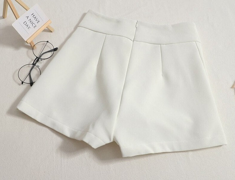 Lady Elegant Shorts