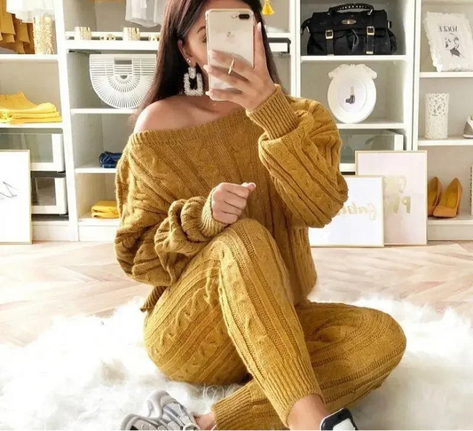 2 Piece Knitted Outfit